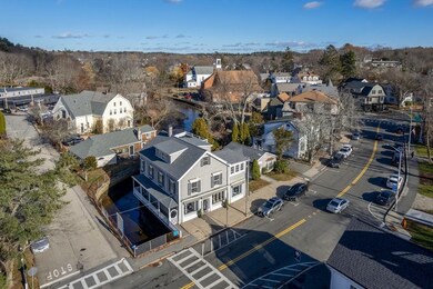 21 Central St unit 1, Manchester-By-the-sea, MA 01944 - photo 2