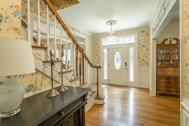 2 Leith Cir. HD-10