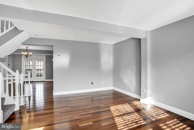 702 Pine Drift Dr, Odenton, MD 21113 - photo 3