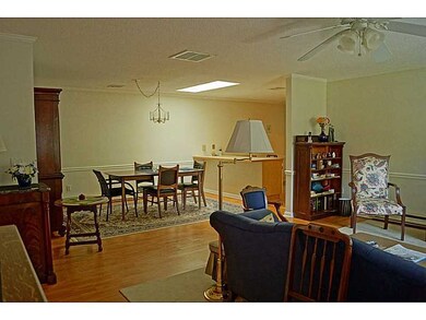 381 Chatham Cir, Warwick, RI 02886 - photo 5