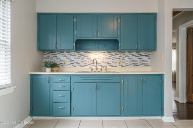 1248 Schiller Ave, Louisville, KY 40204 - photo 7