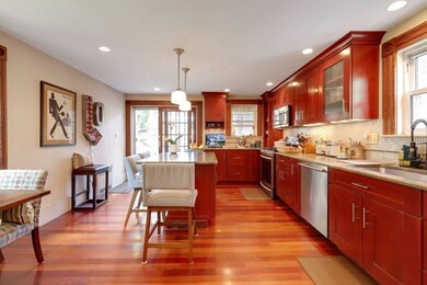 34 Laurel St, Somerville, MA 02143 - photo 7