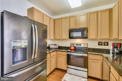 22725 Thimbleberry Square unit 203, Ashburn, VA 20148 - photo 2