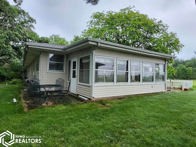 2 Berkhimer Dr, Humboldt, IA 50548 - photo 3