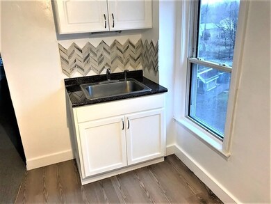 396 East St unit 2, East Weymouth, MA 02189 - photo 2