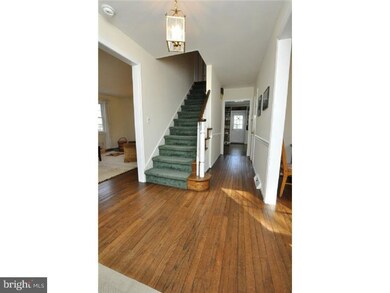 211 S Washington Ave, Moorestown, NJ 08057 - photo 2