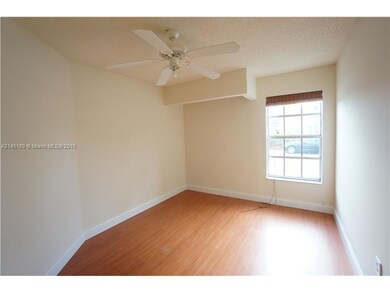 14600 S Beckley Square, Davie, FL 33325 - photo 5
