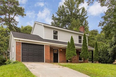 Home has 1 car garage and New roof!