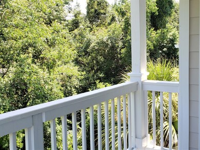 Porch.b
