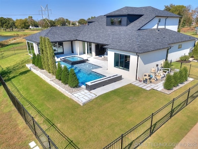 8707 E Elgin St, Broken Arrow, OK 74014 - photo 2