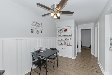 6914 Montgomery Rd, Cincinnati, OH 45236 - photo 7