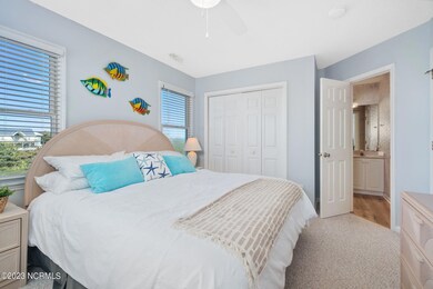 Multiple en suite bedrooms per unit