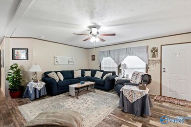 1370 County Road 1193, Vinemont, AL 35179 - photo 7