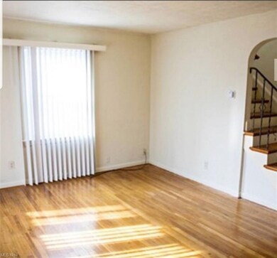 18401 Maple Heights Blvd, Maple Heights, OH 44137 - photo 2