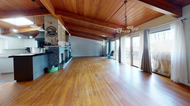 225 Montello St, Lewiston, ME 04240 - photo 5