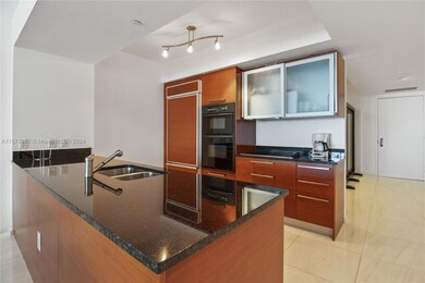 The Beach Club unit 3211, Hallandale Beach, FL 33009 - photo 7