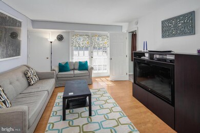 403 N Beauregard St unit 102, Alexandria, VA 22312 - photo 7