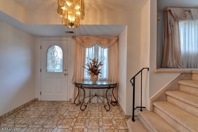 184 Abbe Ln, Clifton, NJ 07013 - photo 4