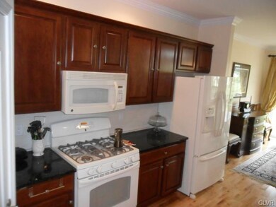 3616 Lenape Ln, Emmaus, PA 18049 - photo 5