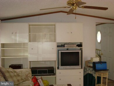 6 South Dr, Hightstown, NJ 08520 - photo 5