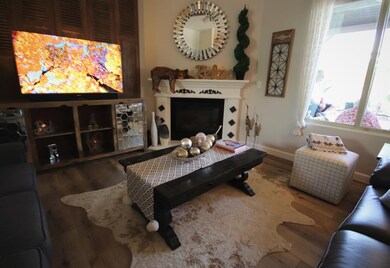 6602 E Simpson Ave, Fresno, CA 93727 - photo 7