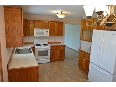 Kitchen - Updated lighting - Appliances Stay