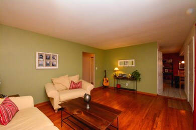 6285 Faircrest Rd, Columbus, OH 43229 - photo 5