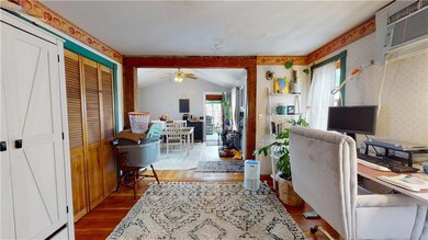 25 Fordson Ave, Cranston, RI 02910 - photo 5