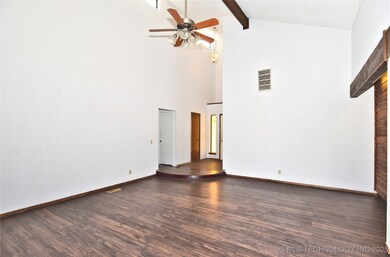 2208 W Memphis St, Broken Arrow, OK 74012 - photo 4