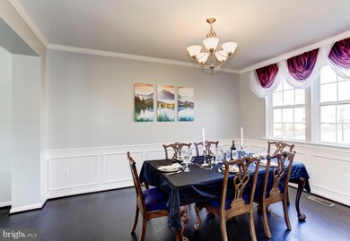 5952 Hunter Crest Rd, Woodbridge, VA 22193 - photo 5