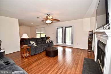 500 Mcdonalds Farm Rd, Linden, VA 22642 - photo 7