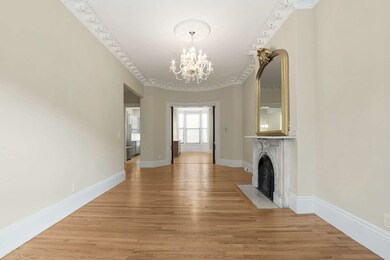 163 W Newton St unit 2, Boston, MA 02118 - photo 4