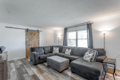 1034 Shady Fork Rd, Chattanooga, TN 37421 - photo 4