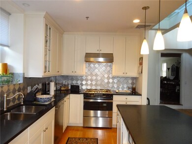 Very Functional Kitchen with Gas Cooking