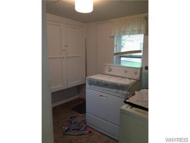 7109 Ward Rd, North Tonawanda, NY 14120 - photo 6