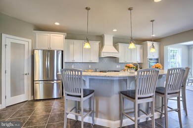 3598 Fox Pointe Ln, York, PA 17404 - photo 3