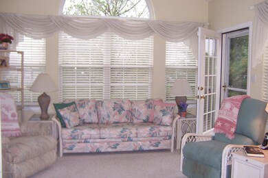 28 Milton Dr, Manchester, NJ 08759 - photo 4