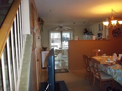 21 Iris Ct, Staten Island, NY 10309 - photo 3