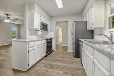 29 Enfield Dr, Bella Vista, AR 72715 - photo 4