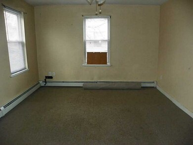 706 Dyer Ave, Cranston, RI 02920 - photo 4