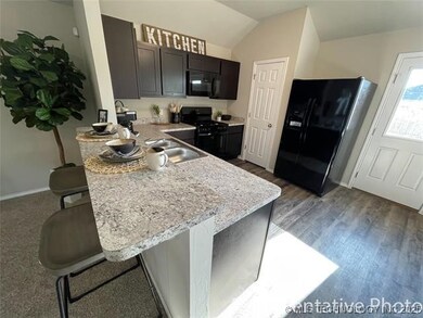 21 Blue Bell St, Bristow, OK 74010 - photo 6