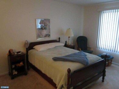 1475 Mount Holly Rd unit P10, Beverly, NJ 08010 - photo 6