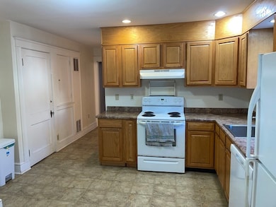 21 Walnut St unit 1, Natick, MA 01760 - photo 7