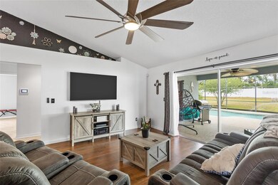 644 Hatchwood Dr, Haines City, FL 33844 - photo 4