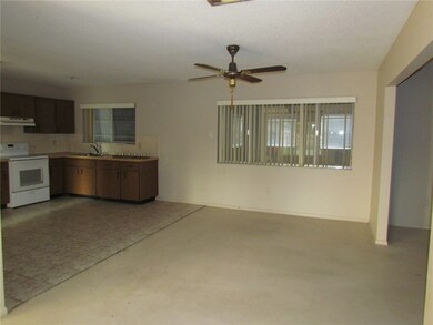 BREAKFAST NOOK/DINING AREA