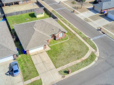 1113 Falco Concolor Dr, Norman, OK 73072 - photo 4