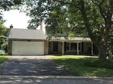 259 Blenheim Dr, Easton, PA 18045 - photo 5