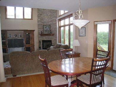 4536 Barr Creek Ln, Naperville, IL 60564 - photo 6