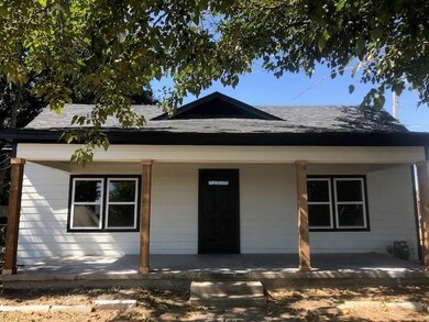 1900 Bernard St, Denton, TX 76205 - photo 2