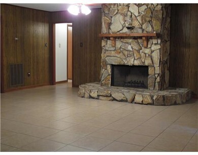 Den/Family/Great Room.